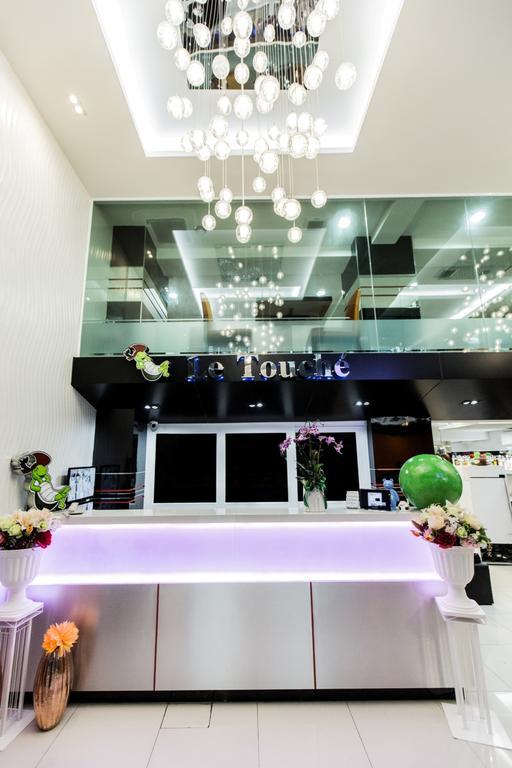Le Touche Hotel Bangkok Kültér fotó