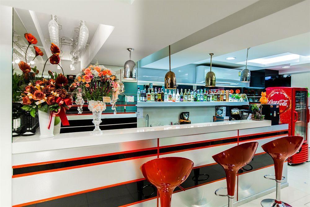 Le Touche Hotel Bangkok Kültér fotó
