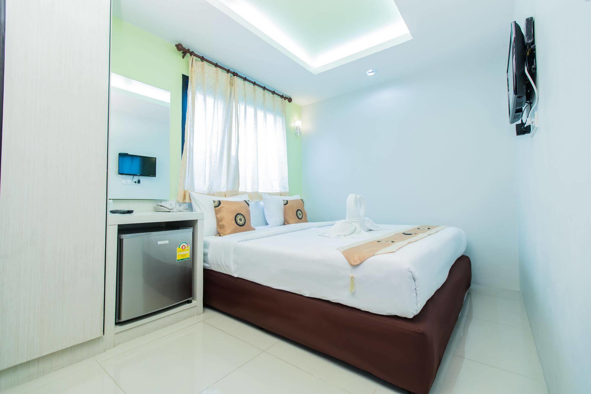 Le Touche Hotel Bangkok Kültér fotó