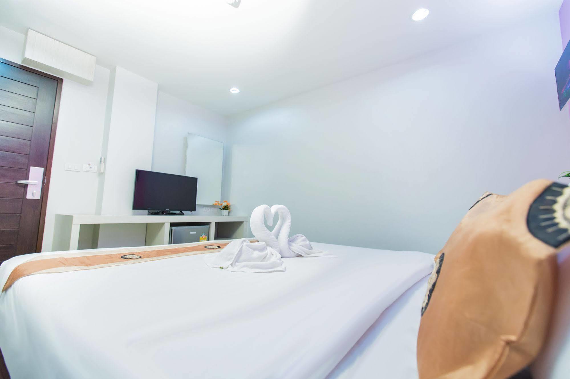 Le Touche Hotel Bangkok Kültér fotó