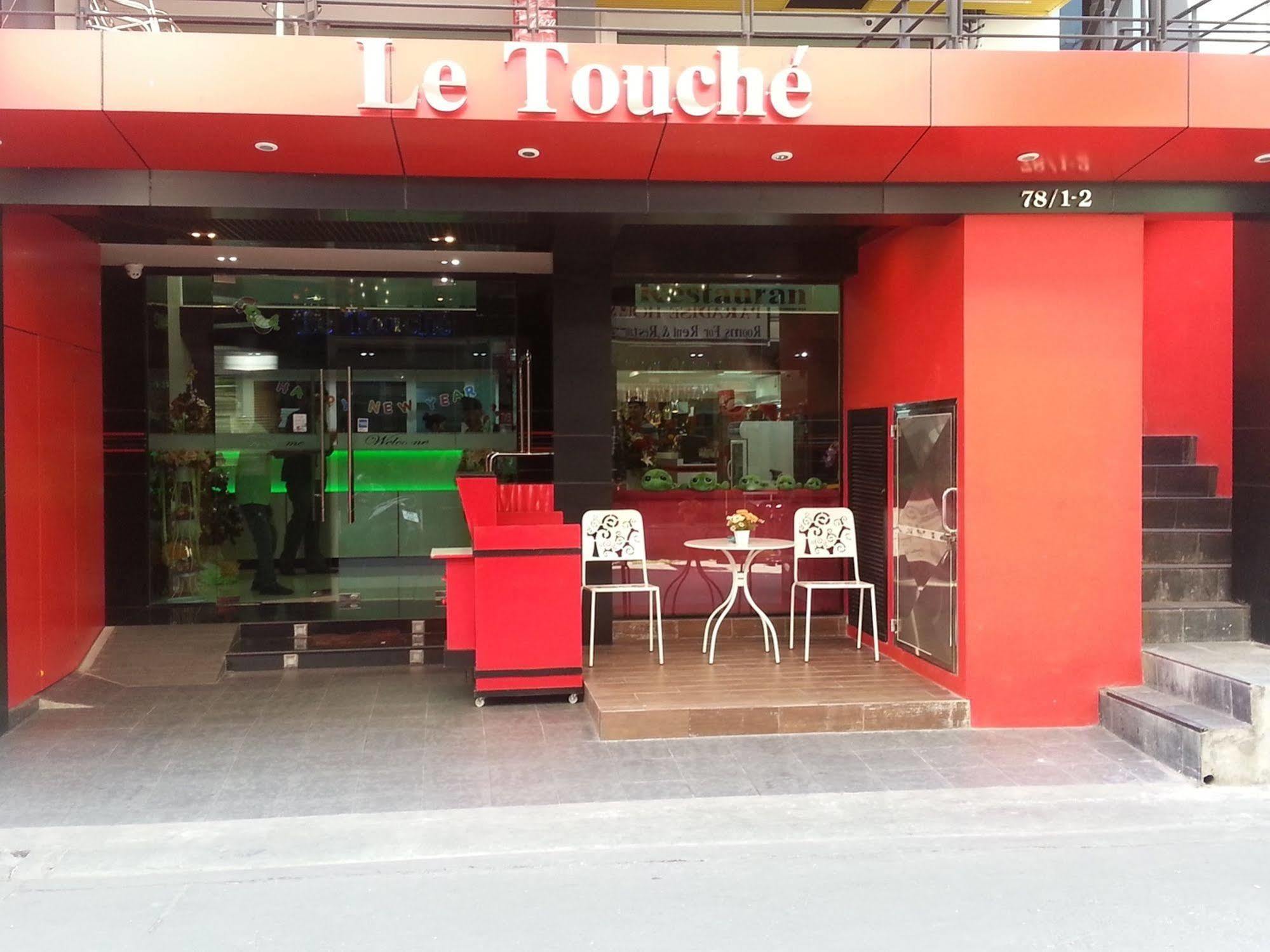 Le Touche Hotel Bangkok Kültér fotó