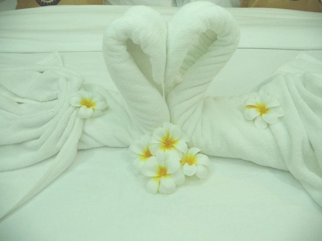 Le Touche Hotel Bangkok Kültér fotó